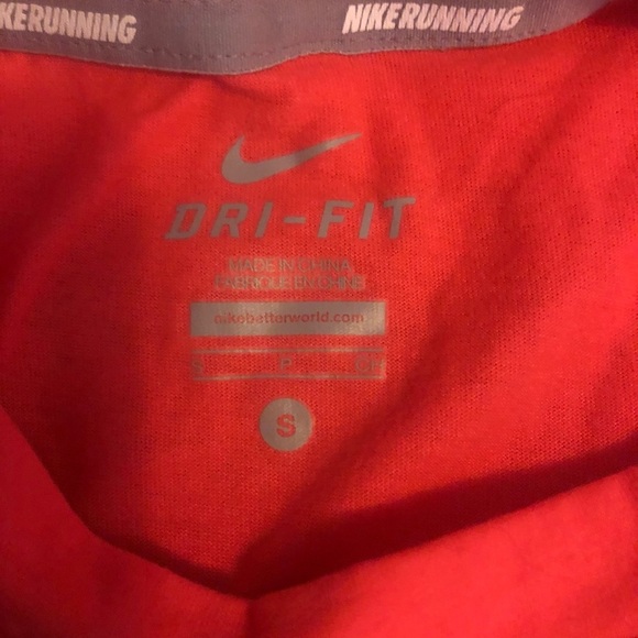 Hot pink Nike muscle tank - Picture 3 of 3